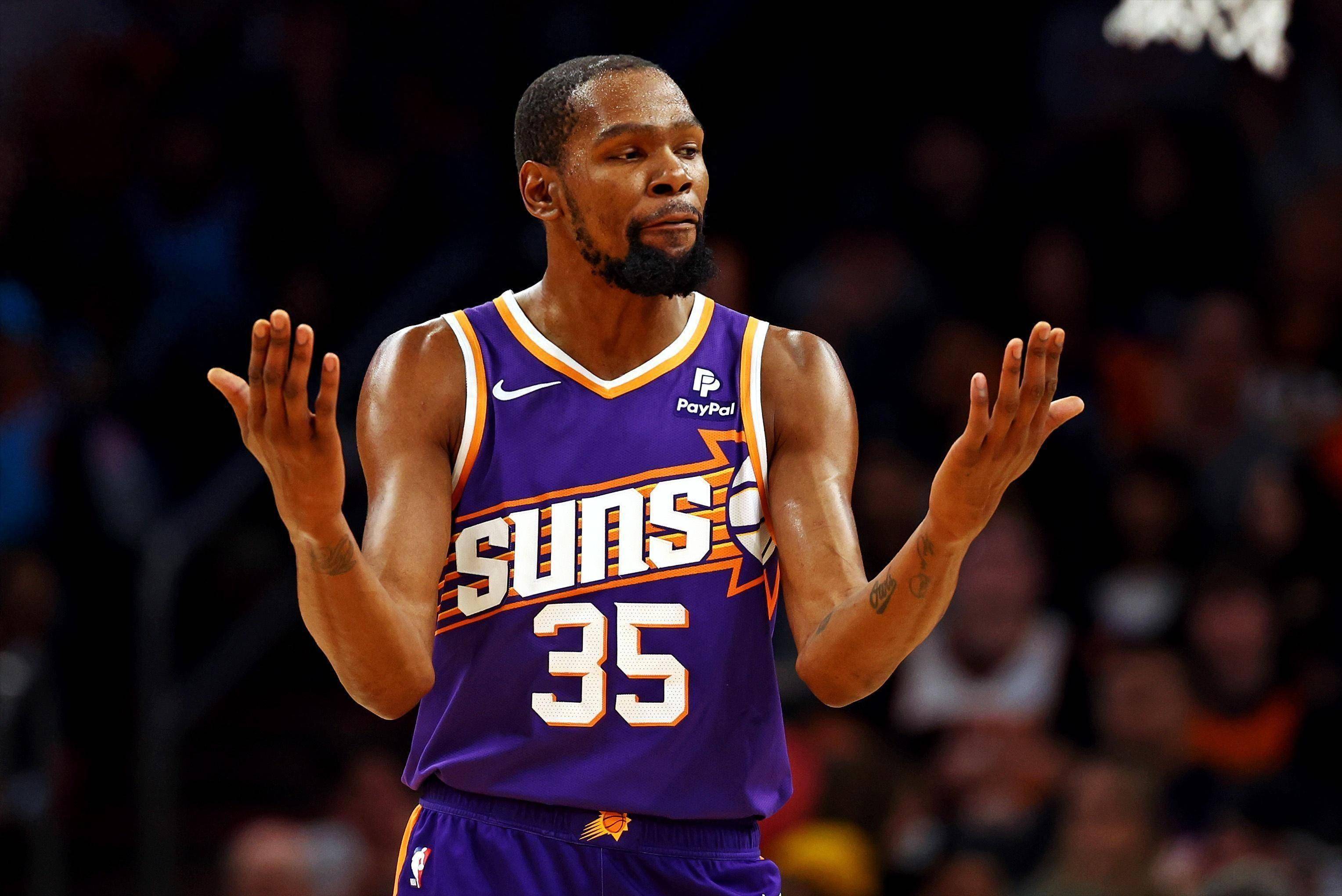 据现场目击 据现场目击