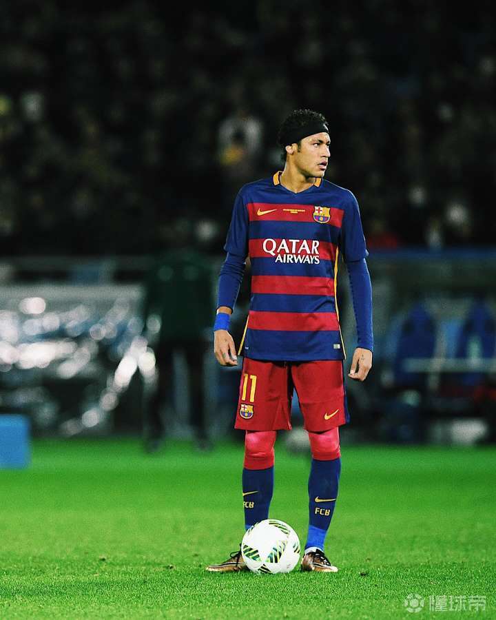 个充满戏剧 个充满戏剧