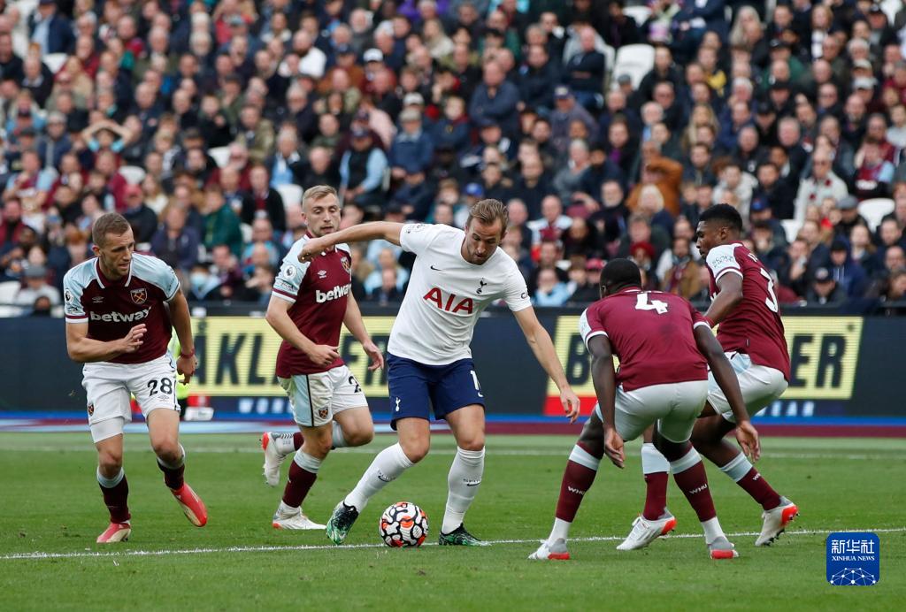 对手盯着你 对手盯着你